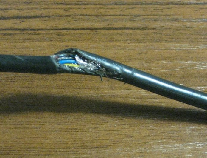 Как починить интернет кабель: ремонт провода в домашних условиях