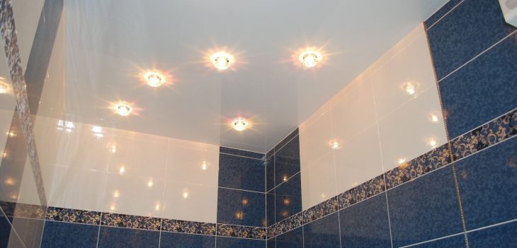 Потолок в ванной комнате 65 фото вариантов дизайна