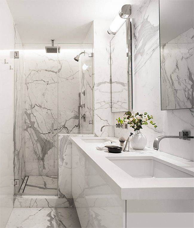 Ванная комната под мрамор - дизайн решения и сочетание с деревом