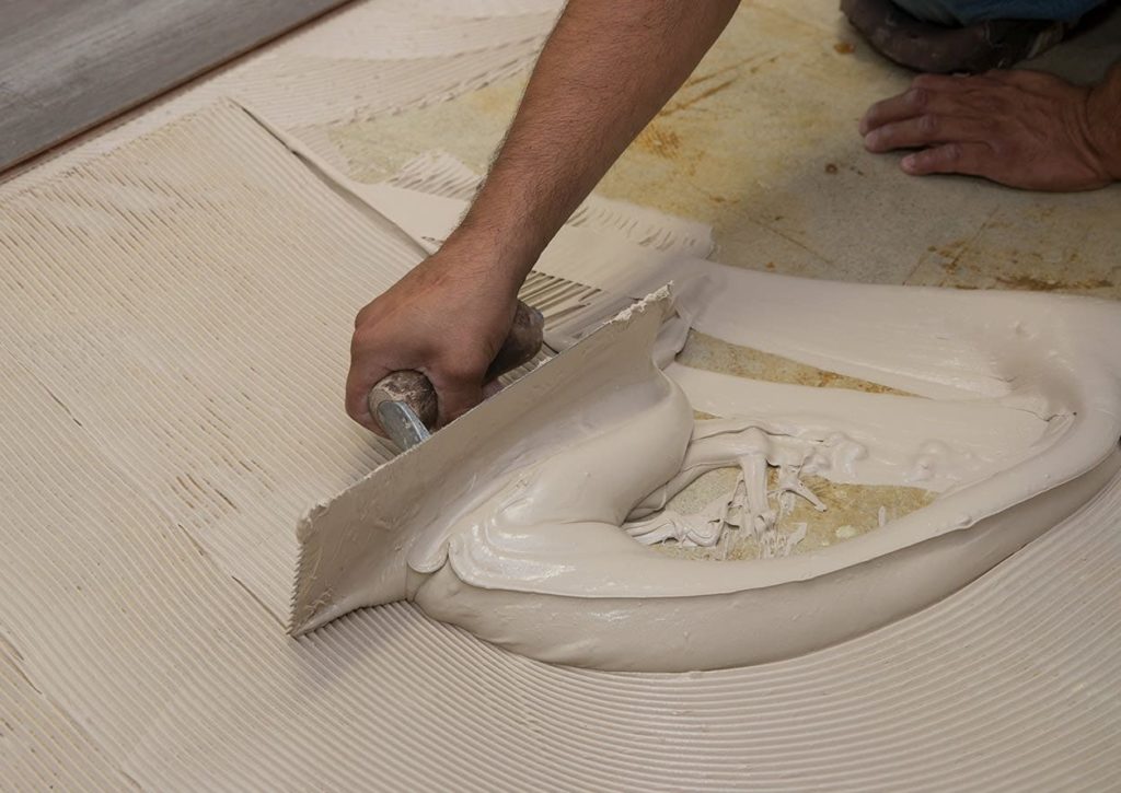 Что входит в состав плиточного клея и как его сделать своими руками?