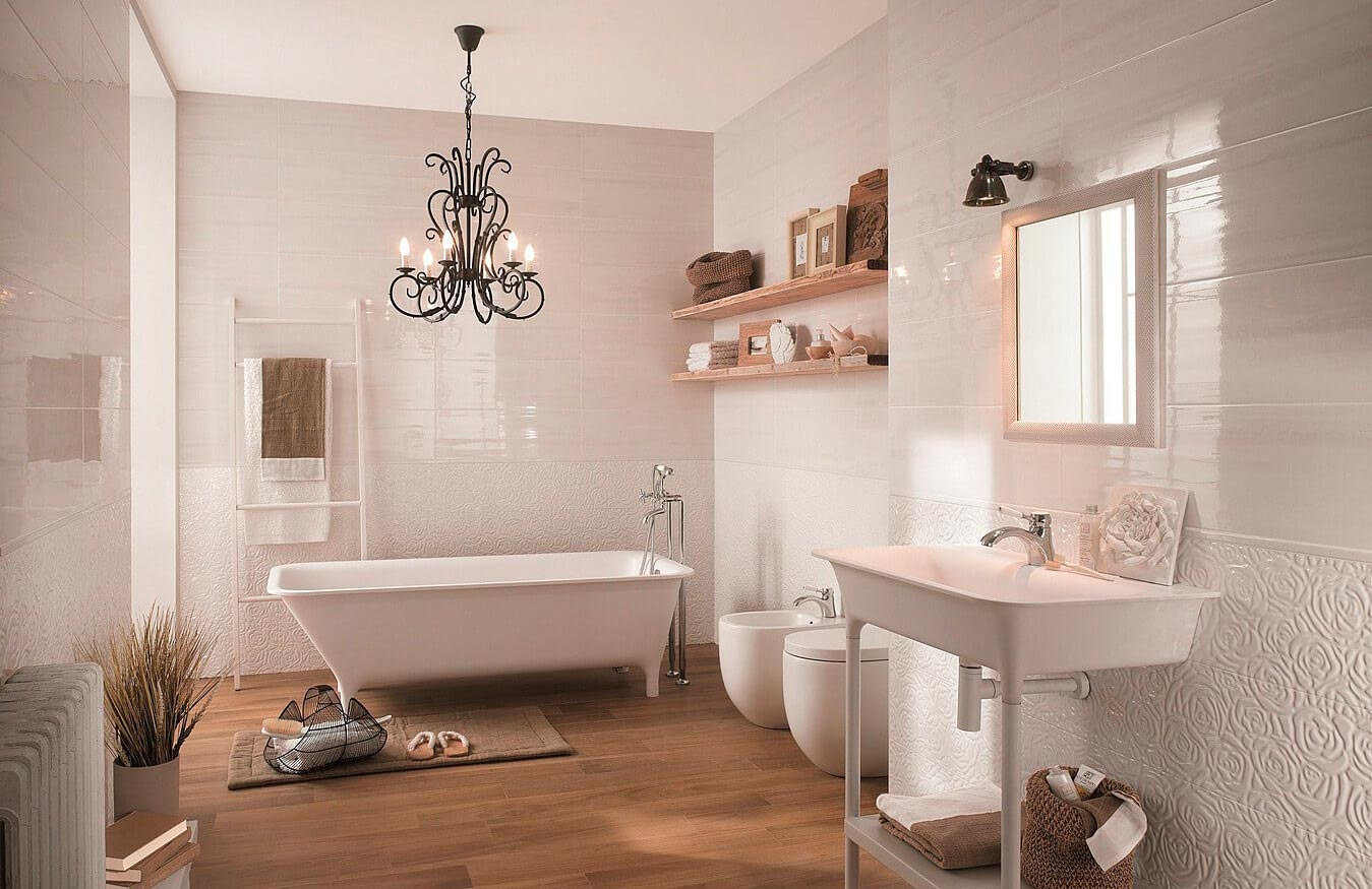 Белая плитка в ванной: особенности использования и комбинации с другими тонами