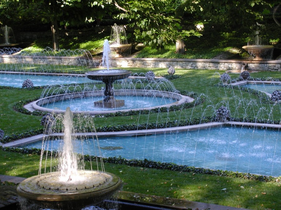 Садовые фонтаны: идеи для ландшафтного дизайна и стильного оформления участка (95 фото)