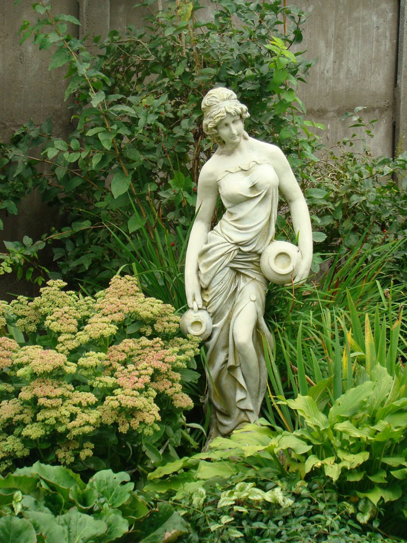 Садовые скульптуры — оригинальные архитектурные элементы, скульптуры и украшения (120 фото)