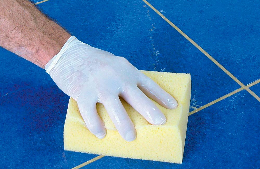Как положить плитку на кухне на пол: полная инструкция