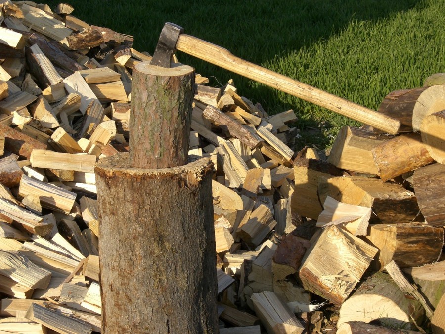 Козлы для дров: чертежи устройств для максимально удобного распила (80 фото)