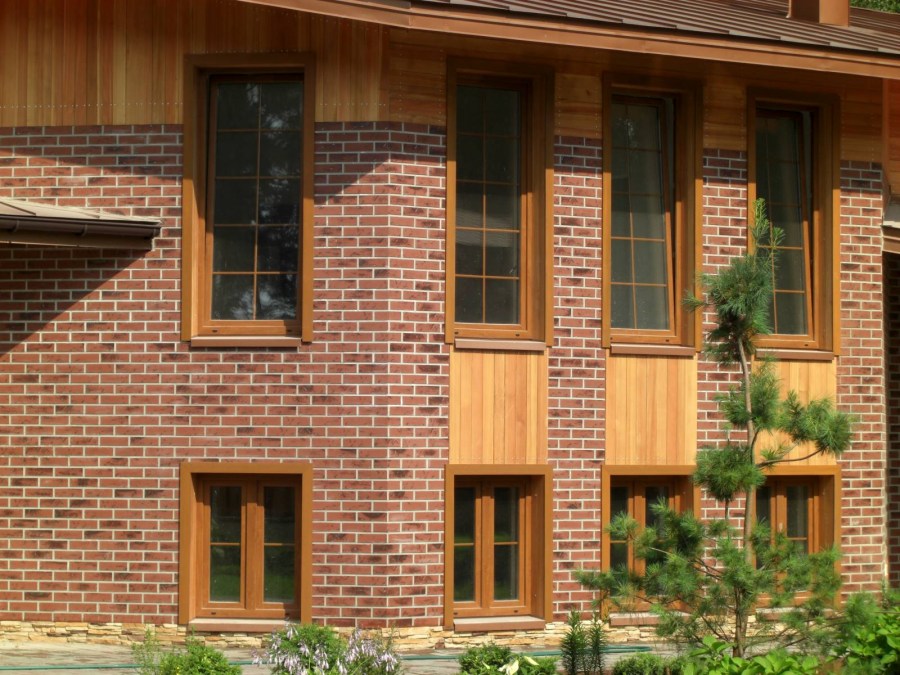 Облицовка фасада частного дома — обзор лучших видов материалов для отделки фасада (115 фото)