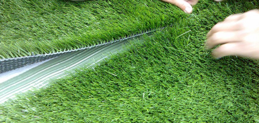 Искусственный газон — основные виды и преимущества использования в ландшафтном дизайне (70 фото)