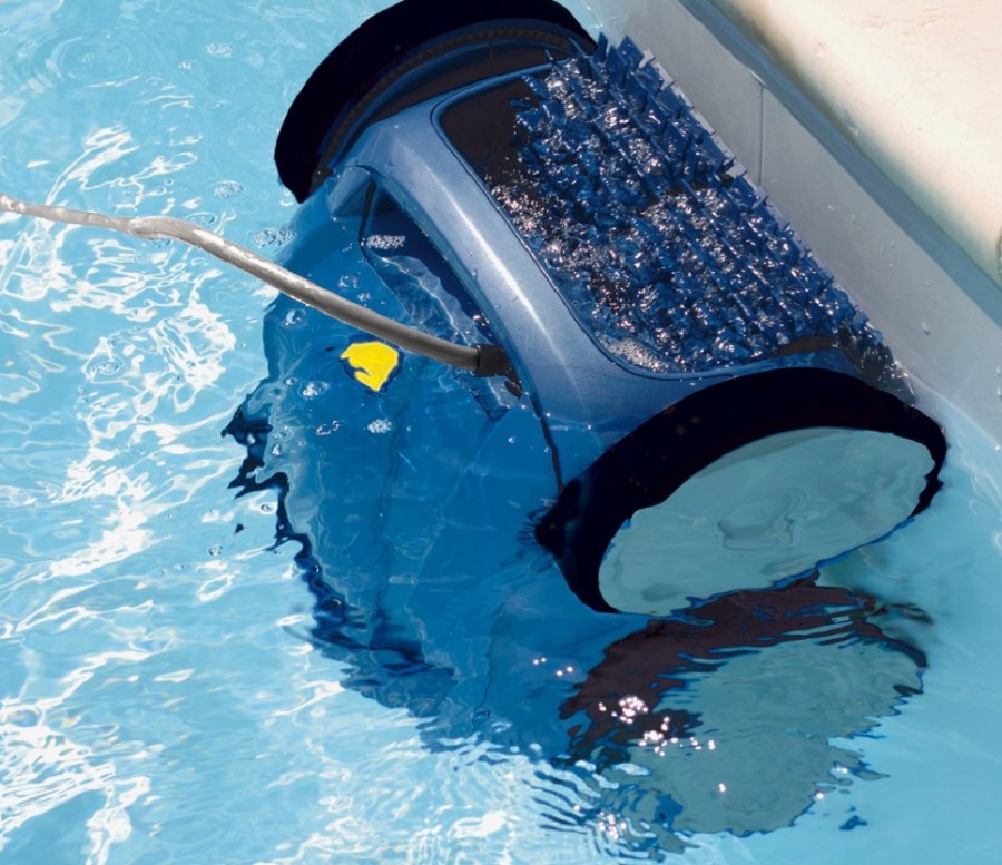 Очистка бассейна — обзор основных средств и очистительных систем (65 фото)