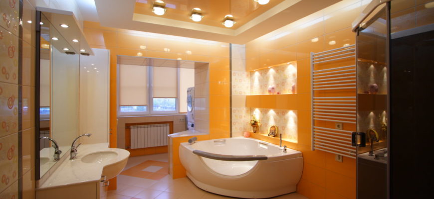 Потолок в ванной: современные виды отделки, правила выбора.