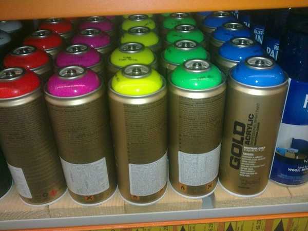 Какой краской покрасить батареи отопления: чем лучше красить батареи, краска без запаха, фото и видео