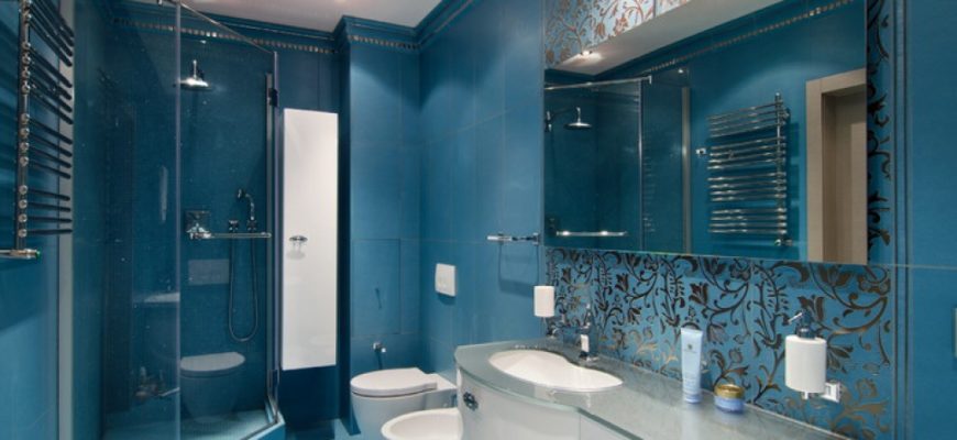 Синий цвет в интерьере ванной комнаты