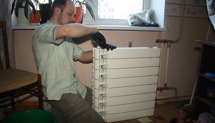 Замена радиаторов отопления своими руками: варианты и способы замены батарей на примерах фото и видео